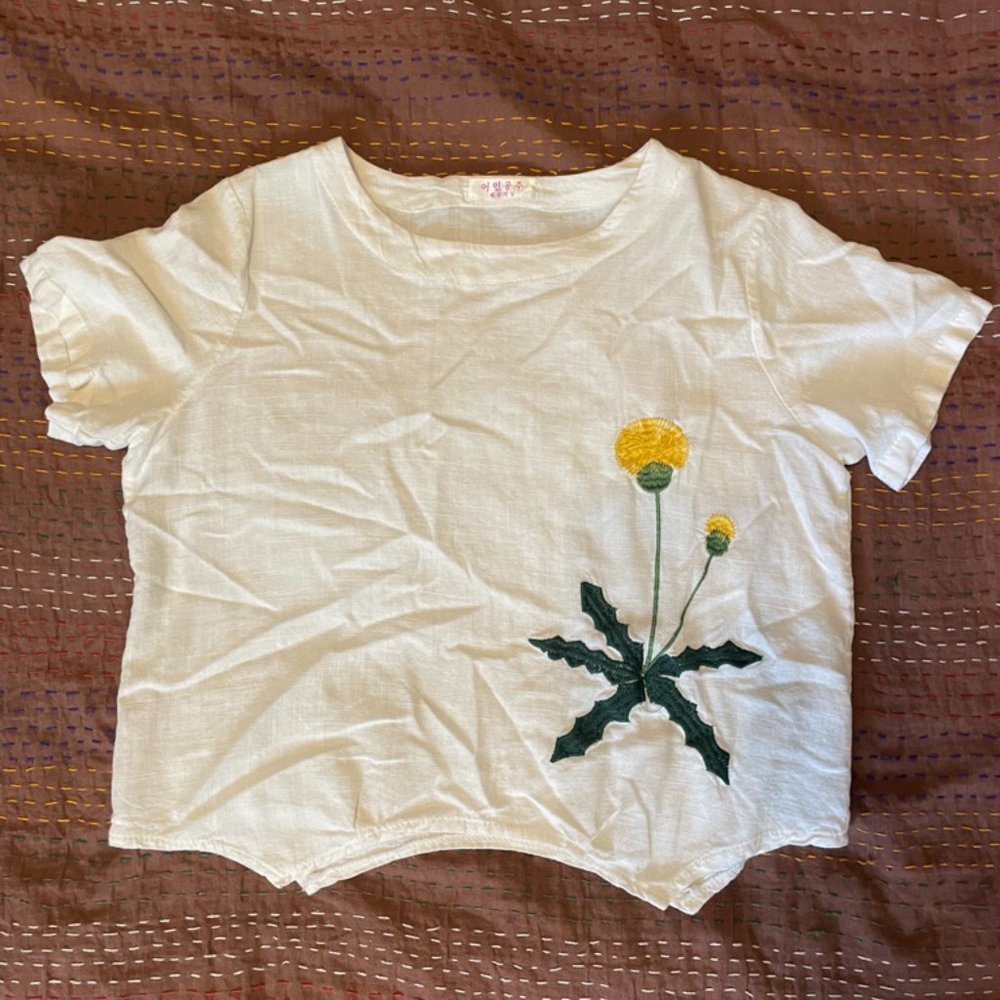 White linen embroidered short sleeve shirt